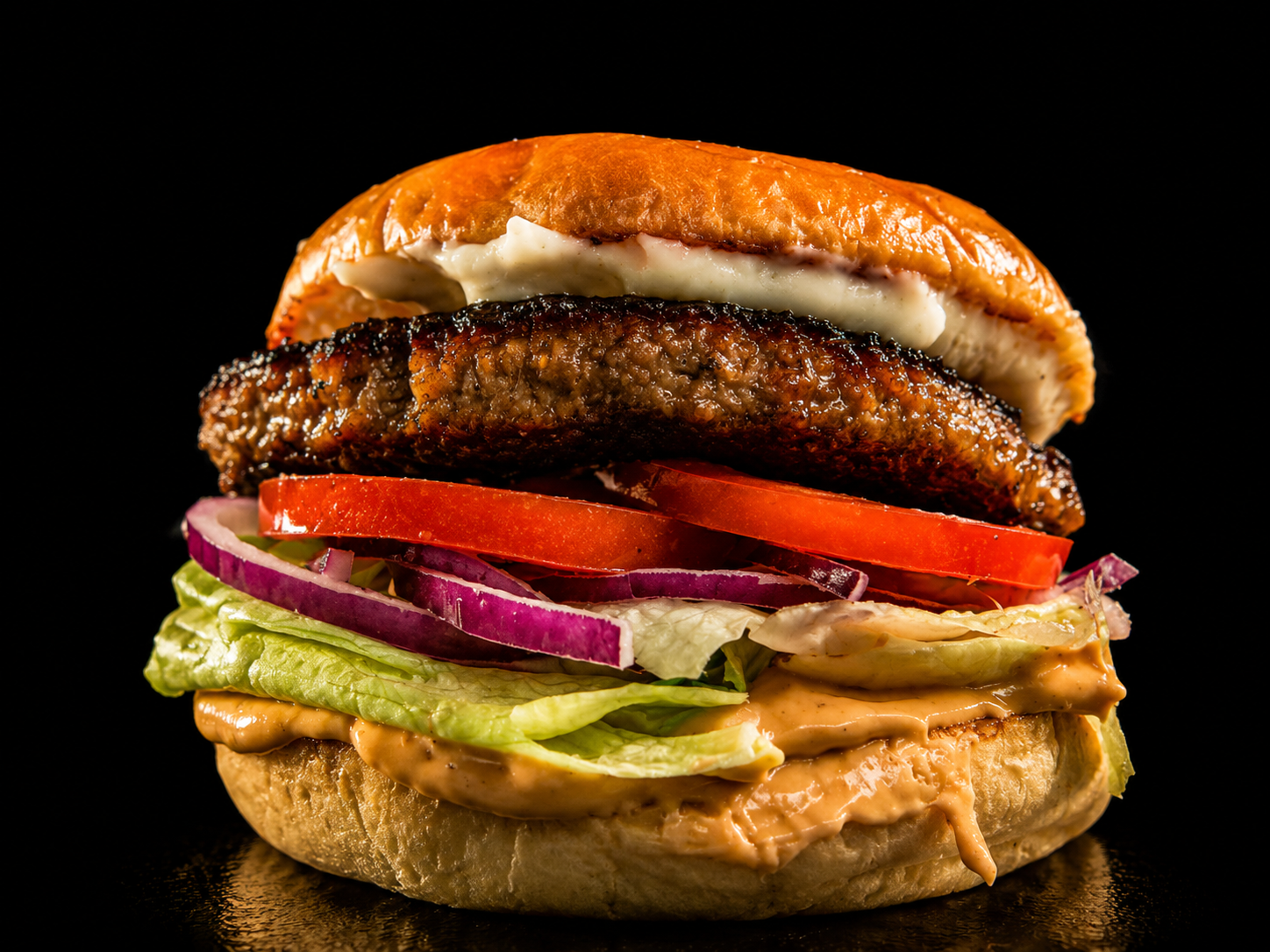 Aleppo Fire halal burger met pikante harissa saus — De Friet Fabrique Tilburg